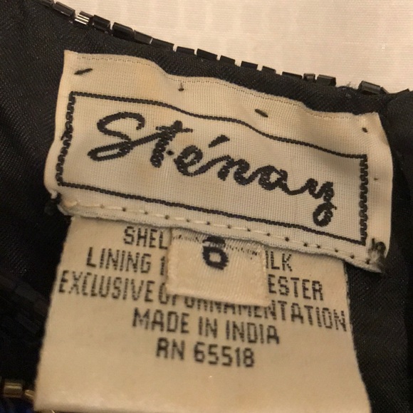 Steinay size 6 black sequence formal gown - Picture 4 of 4